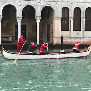 La Felice Canal Grande , Venise Italie